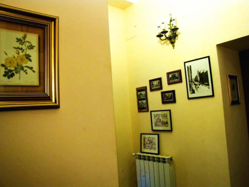 Bed and Breakfast Claudia House Roma Termini Exterior foto